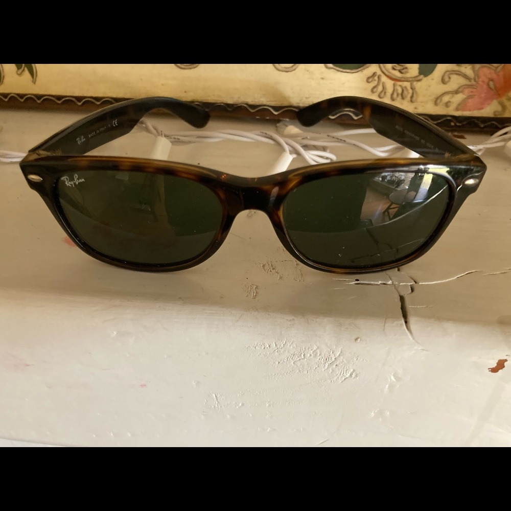 Ray Sunglasses 2132 55m tortoise